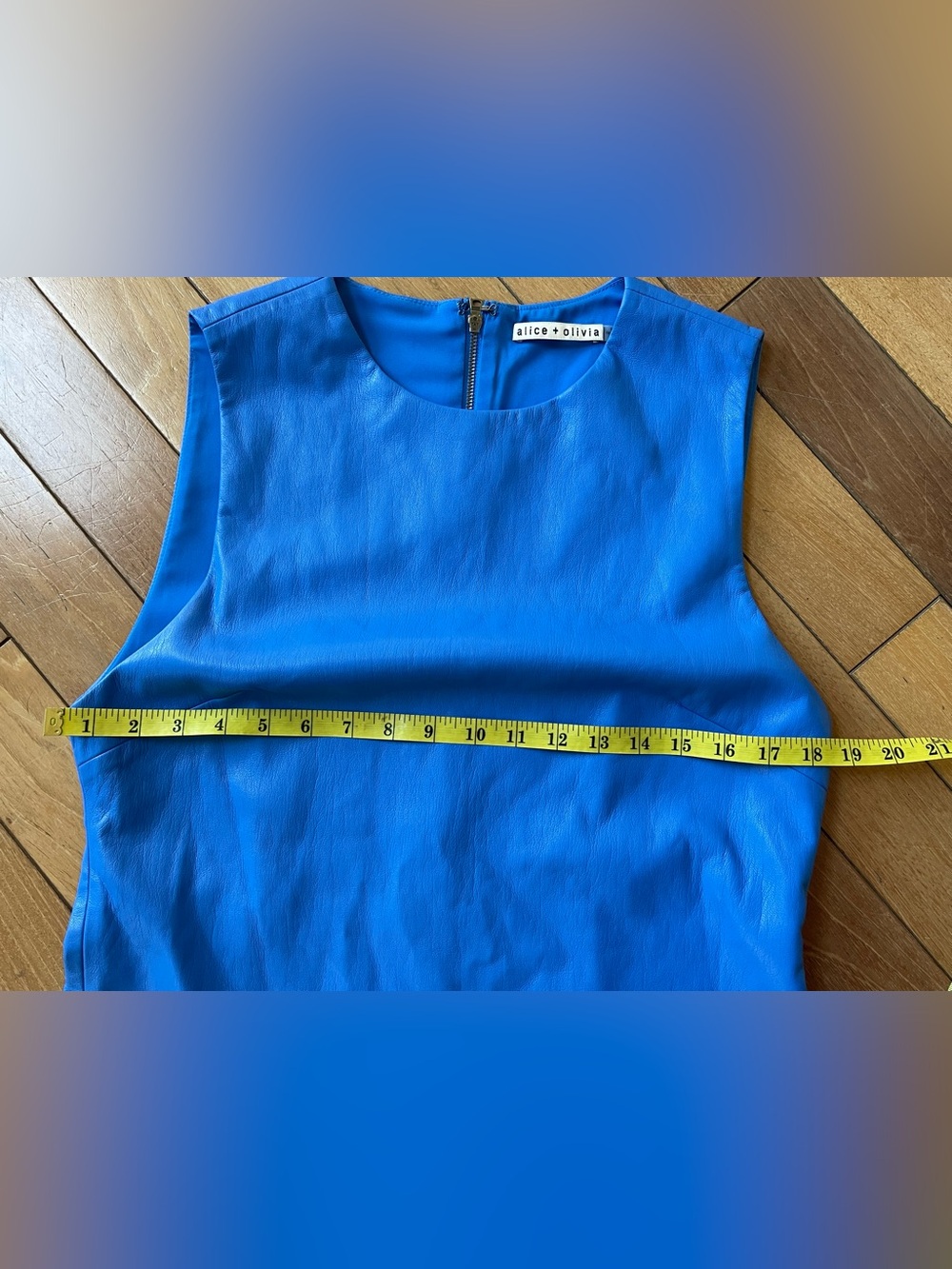 Alice + Olivia Coley Palace Blue Vegan Leather Shift Dress Size 12 Edgy - Picture 10 of 13